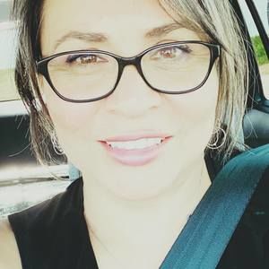 Meet your Posher, Adry